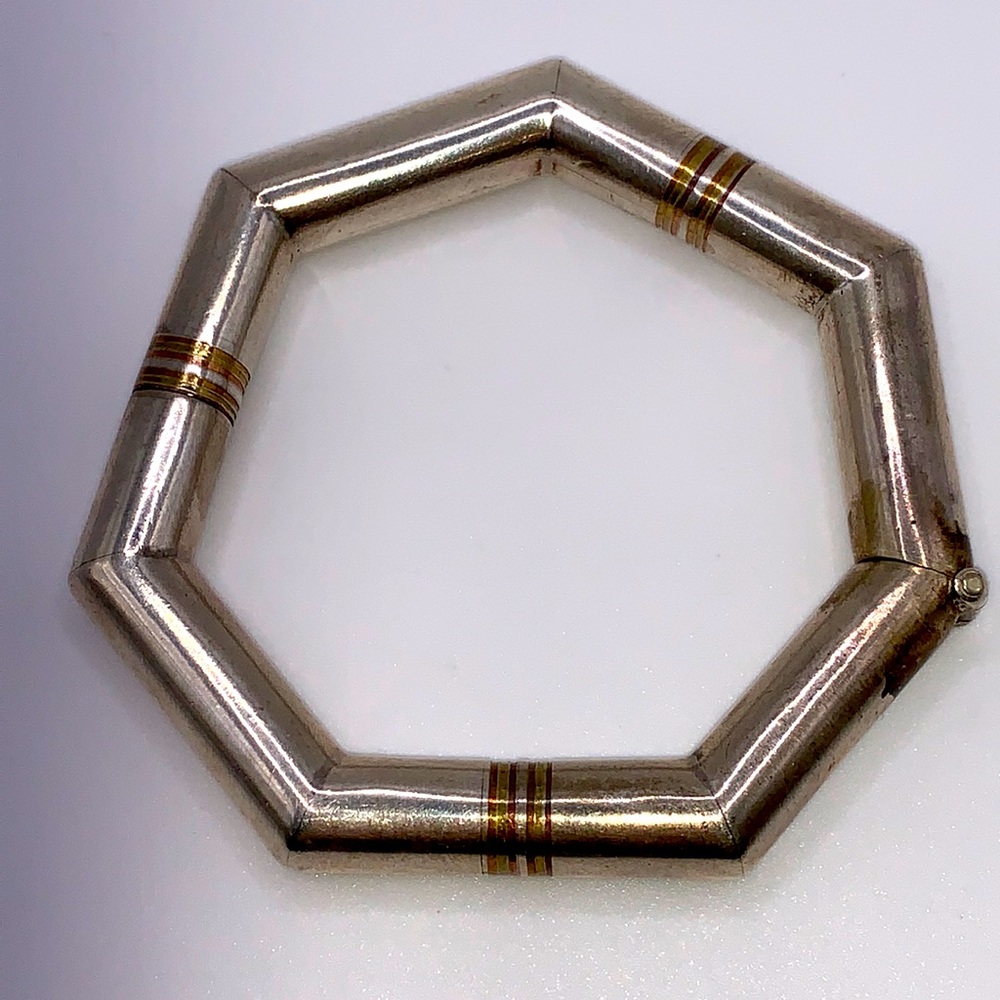 7-Sided Hinged Bangle